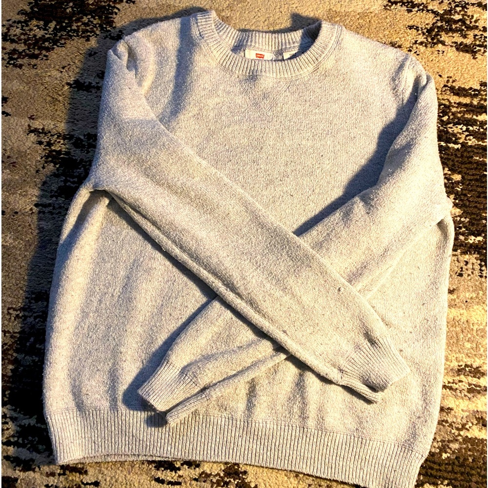 Levi’s grey hoodie